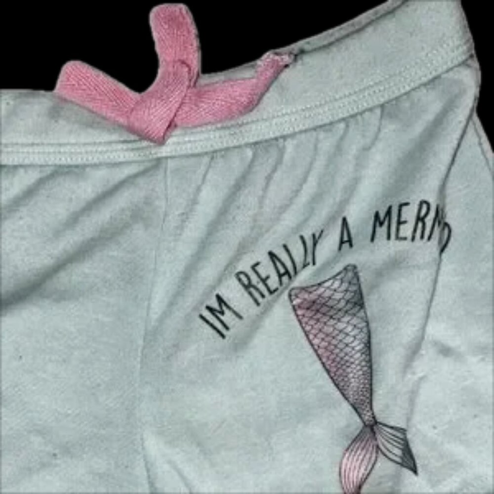 I'm really a mermaid gently loved girls 5y shorts perfect for summertime fun - Picture 3 of 6